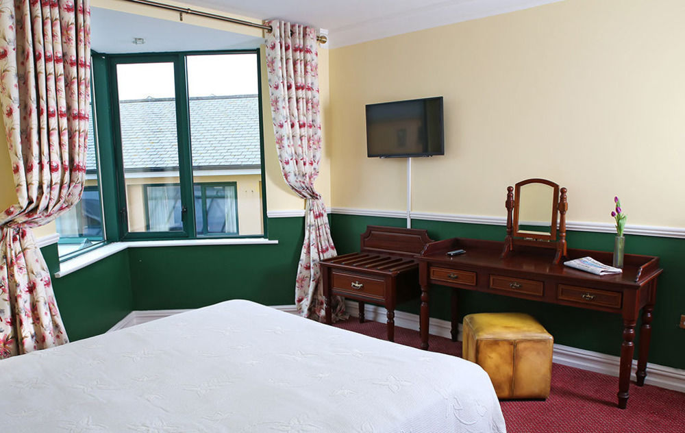 Reddans Of Bettystown Luxury Bed & Breakfast, Restaurant And Bar Exterior foto
